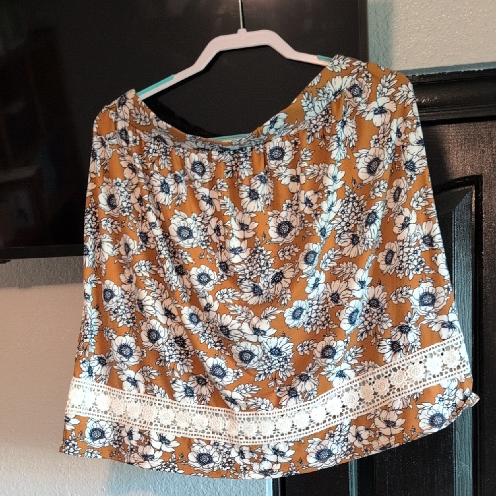 Floral Skirt with Lace Trim